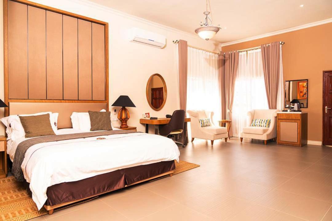 Ezulwini Villa Hotel Harare Eksteriør bilde